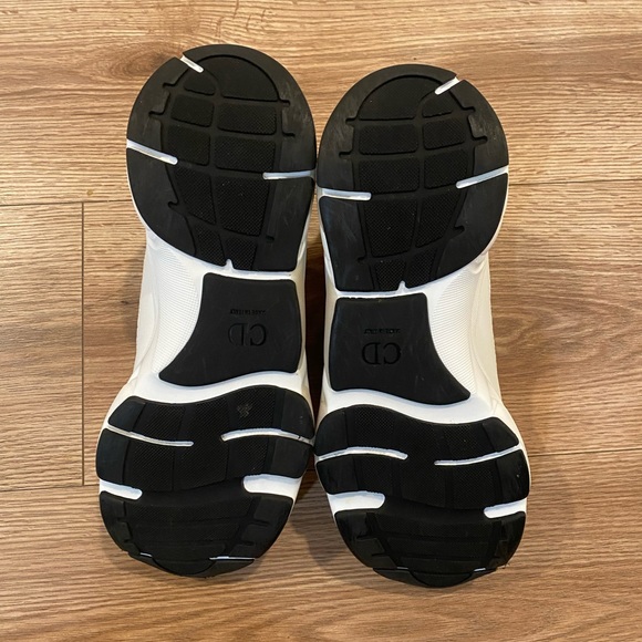 Dior B22 White and Silver (Reflective) - Picture 4 of 8